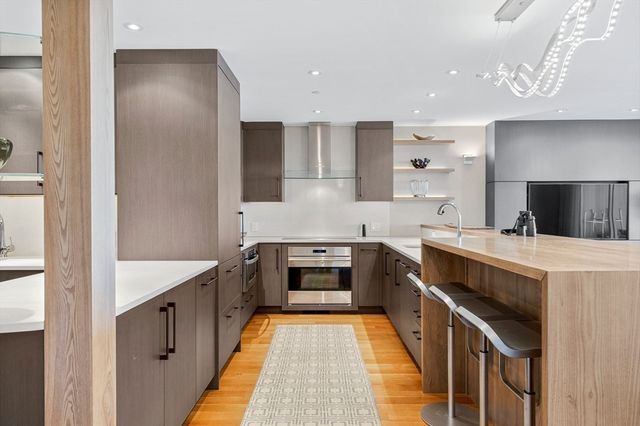 63 Atlantic Ave 9B, Boston, MA 02110