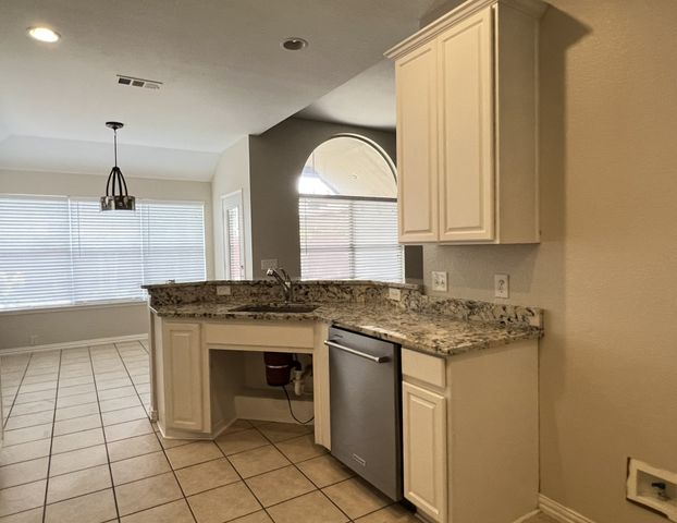10204 Star Fish Street, Fort Worth, TX 76244