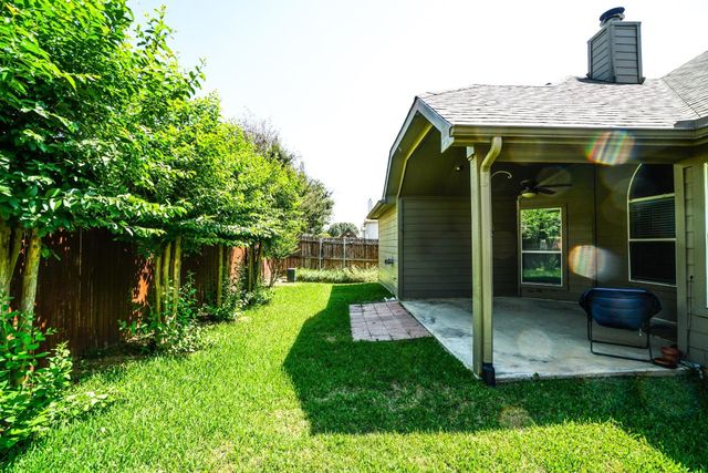 10204 Star Fish Street, Fort Worth, TX 76244
