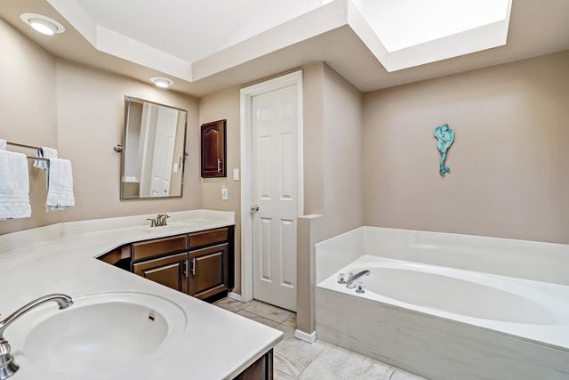 1211 Blue Quail Road NE, Albuquerque, NM 87112