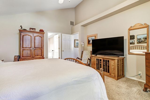 1211 Blue Quail Road NE, Albuquerque, NM 87112