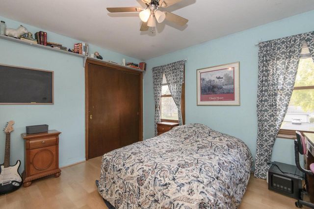 W327S6938 Ashton WAY, Mukwonago, WI 53149