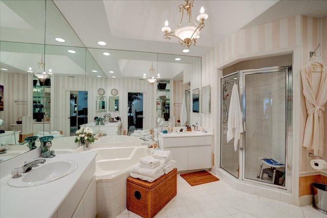 6244 GRAYCLIFF Drive C, Boca Raton, FL 33496