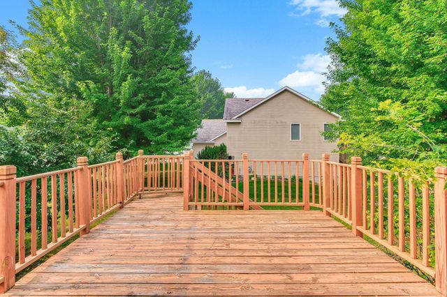 8181 Ravenrock Road, Rockford, MN 55373