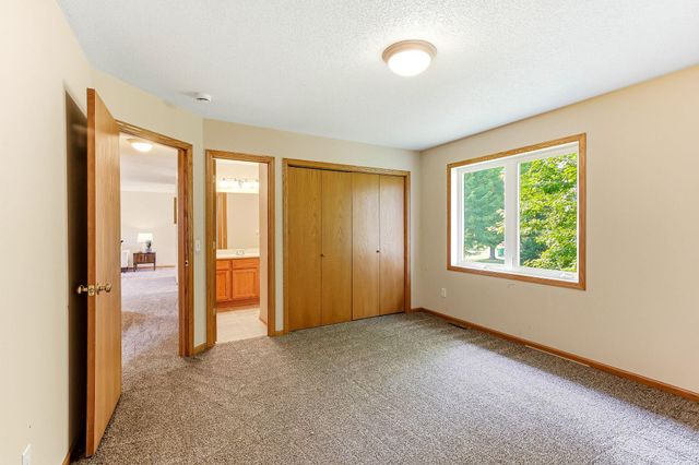 8181 Ravenrock Road, Rockford, MN 55373