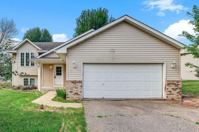 8181 Ravenrock Road, Rockford, MN 55373