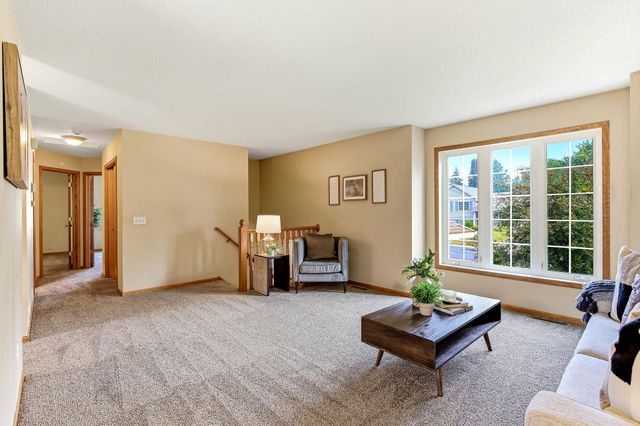 8181 Ravenrock Road, Rockford, MN 55373
