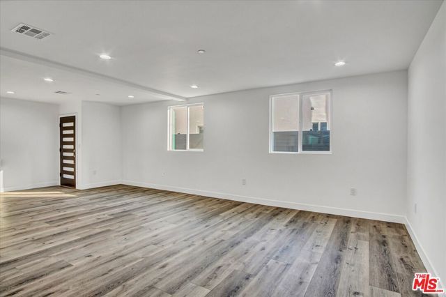 2419 S Cochran Avenue, Los Angeles, CA 90016