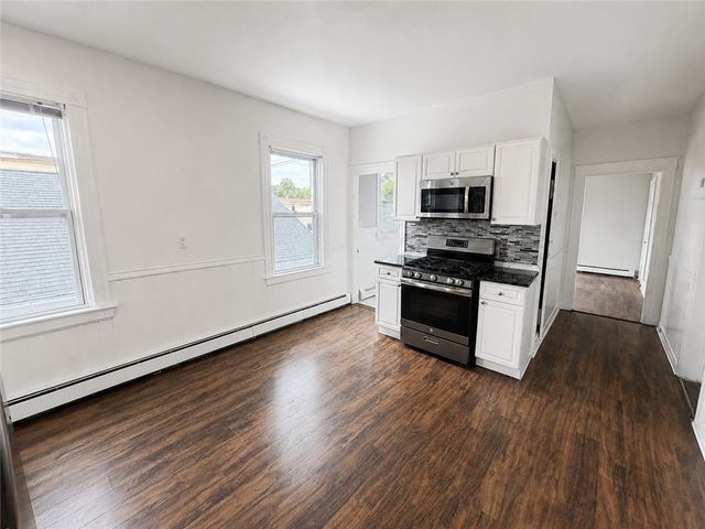 74 Sutton Street 3, Providence, RI 02903