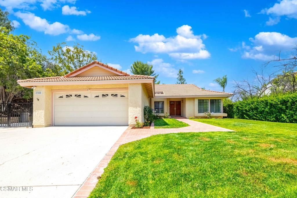 Image 1 of property listing at 27555 Freetown Lane, Agoura Hills, CA 91301