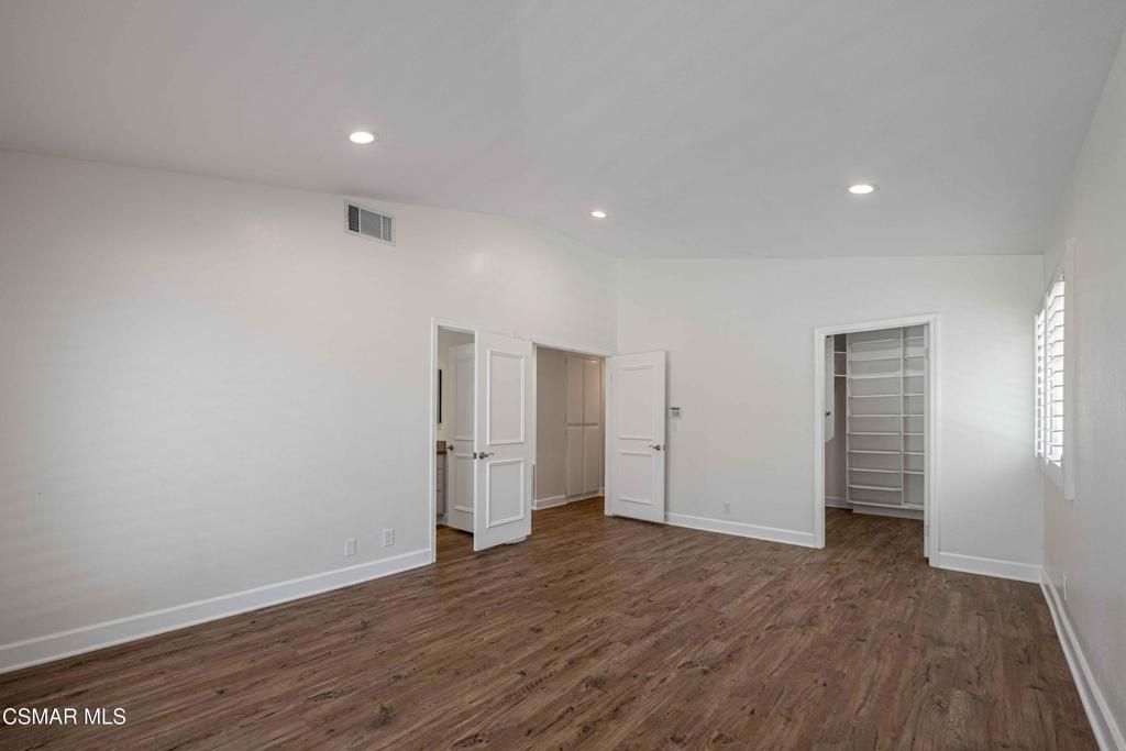 Image 21 of property listing at 27555 Freetown Lane, Agoura Hills, CA 91301
