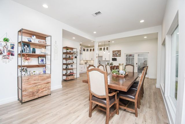 624 N Eldridge Parkway 12, Houston, TX 77079