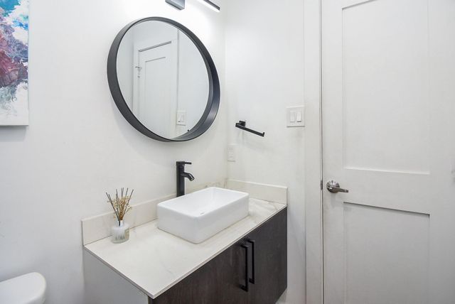624 N Eldridge Parkway 12, Houston, TX 77079