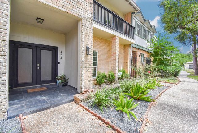 624 N Eldridge Parkway 12, Houston, TX 77079