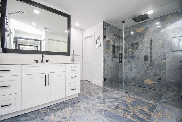 624 N Eldridge Parkway 12, Houston, TX 77079
