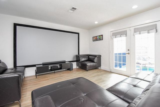 624 N Eldridge Parkway 12, Houston, TX 77079