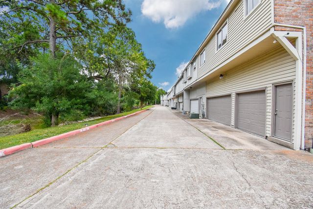 624 N Eldridge Parkway 12, Houston, TX 77079
