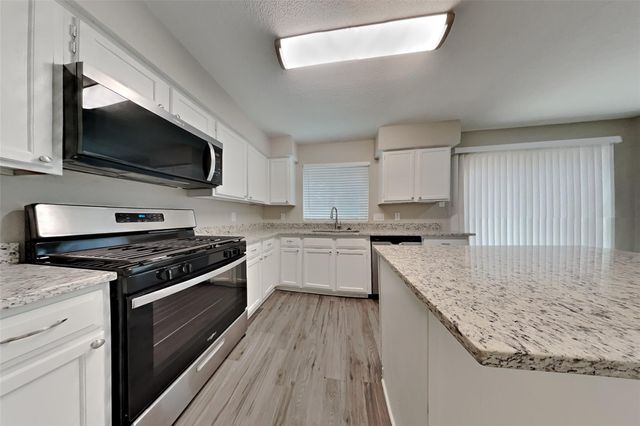 16907 Spruce Run Drive, Spring, TX 77379