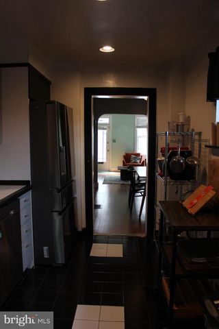 905 CAPITAL ST, Harrisburg, PA 17102