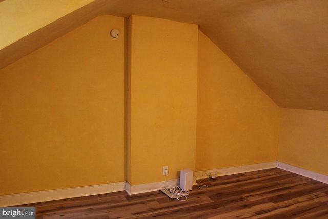 905 CAPITAL ST, Harrisburg, PA 17102