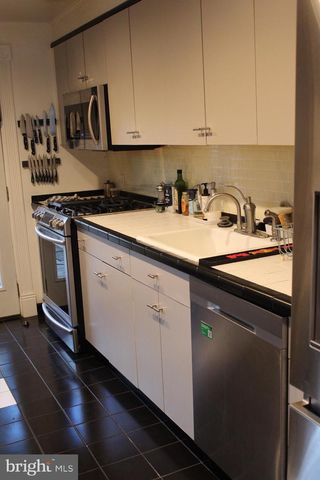 905 CAPITAL ST, Harrisburg, PA 17102