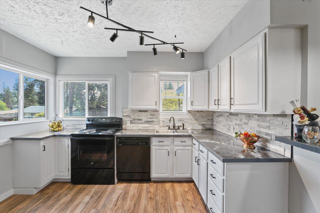 3629 E 34th Ave, Spokane, WA 99223