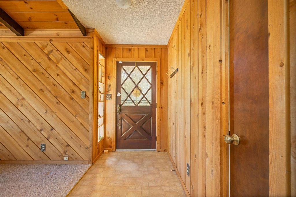 Image 11 of property listing at 54481 Pinchot Drive, North Fork, CA 93643