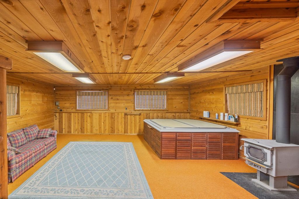 Image 27 of property listing at 54481 Pinchot Drive, North Fork, CA 93643