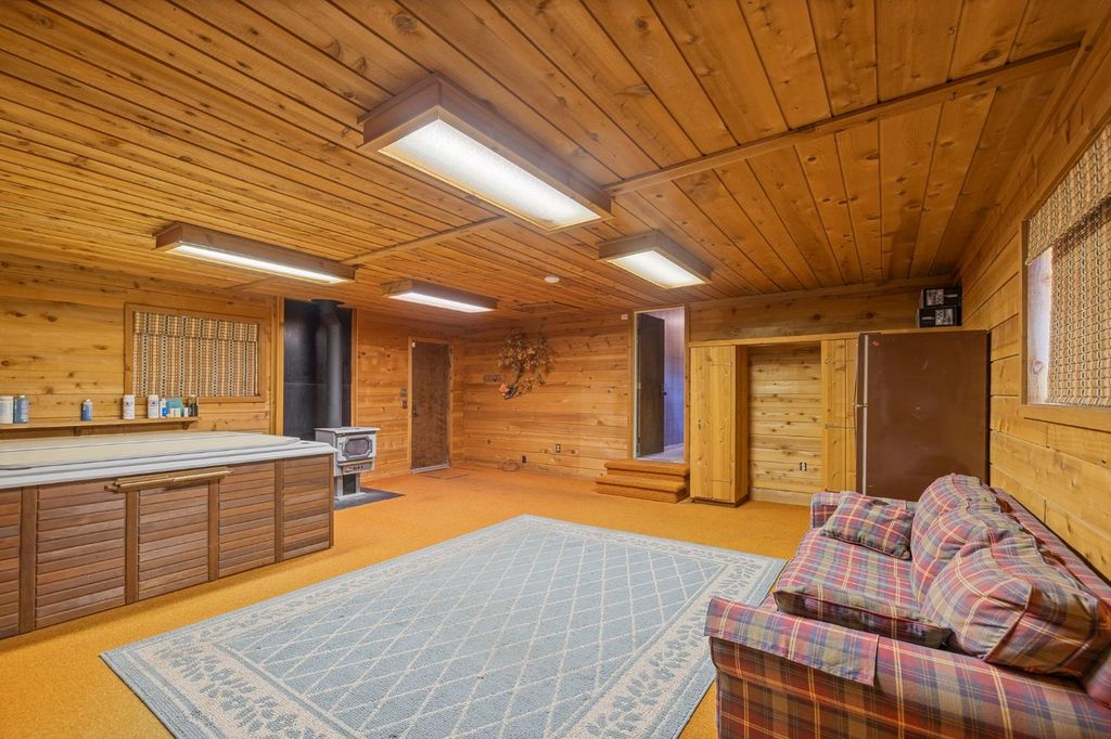 Image 29 of property listing at 54481 Pinchot Drive, North Fork, CA 93643