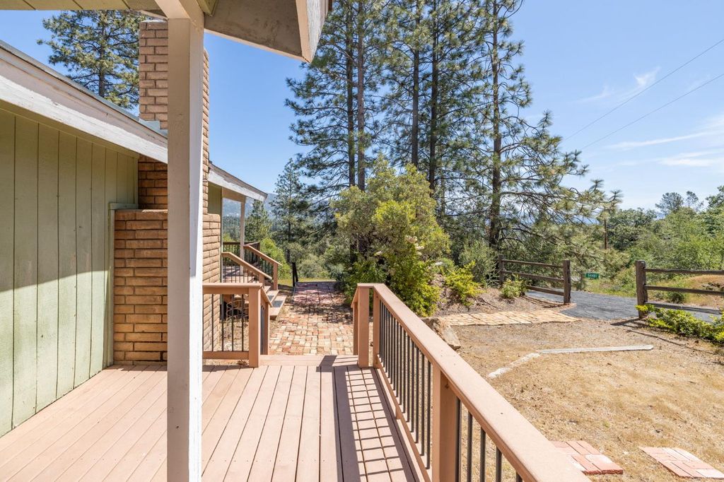 Image 32 of property listing at 54481 Pinchot Drive, North Fork, CA 93643