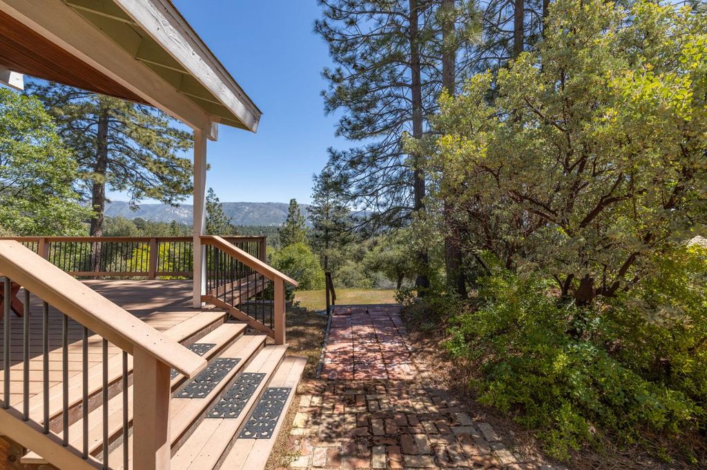 Image 33 of property listing at 54481 Pinchot Drive, North Fork, CA 93643