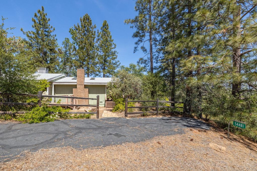 Image 46 of property listing at 54481 Pinchot Drive, North Fork, CA 93643