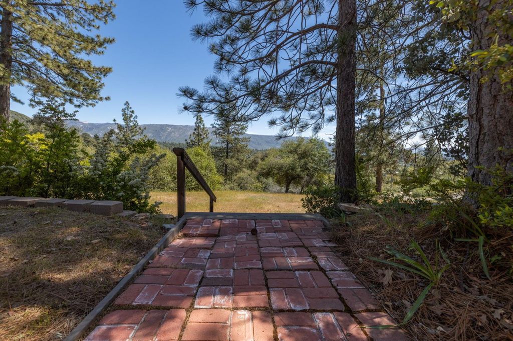 Image 50 of property listing at 54481 Pinchot Drive, North Fork, CA 93643