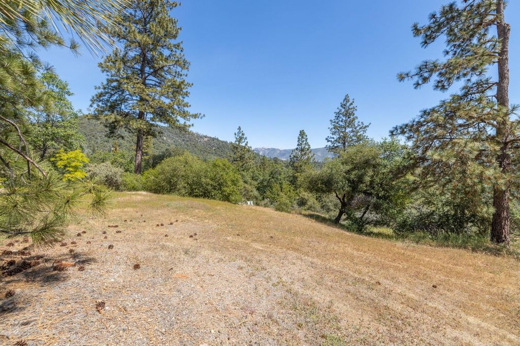 Image 53 of property listing at 54481 Pinchot Drive, North Fork, CA 93643