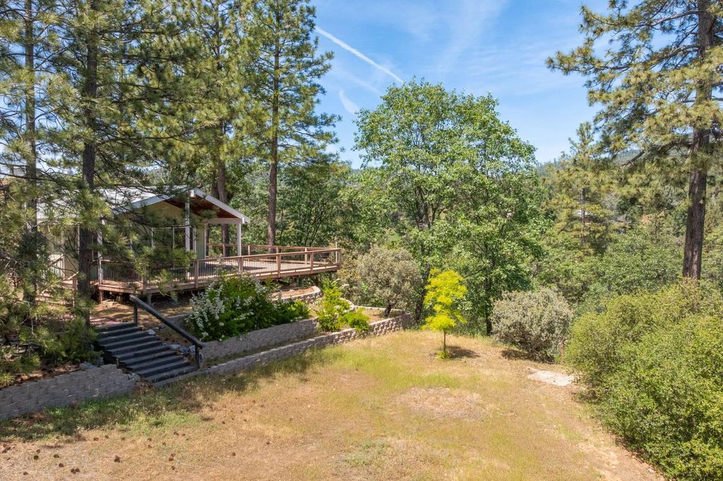 Image 86 of property listing at 54481 Pinchot Drive, North Fork, CA 93643