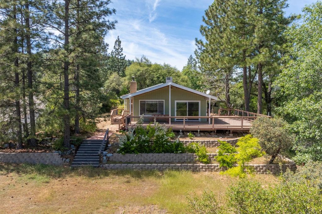 Image 87 of property listing at 54481 Pinchot Drive, North Fork, CA 93643