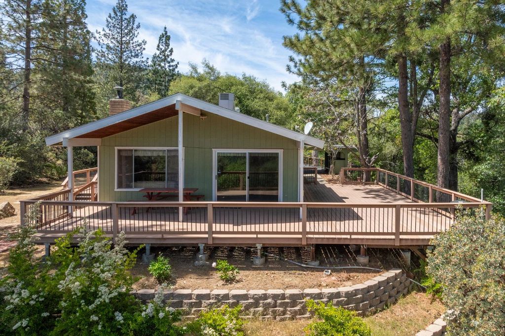 Image 88 of property listing at 54481 Pinchot Drive, North Fork, CA 93643