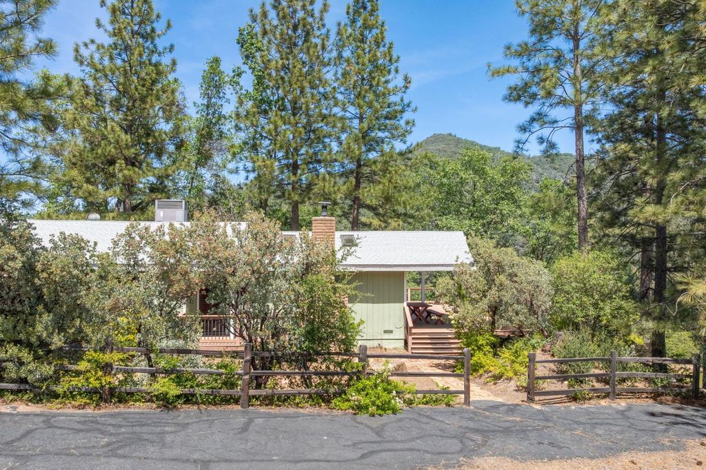 Image 91 of property listing at 54481 Pinchot Drive, North Fork, CA 93643