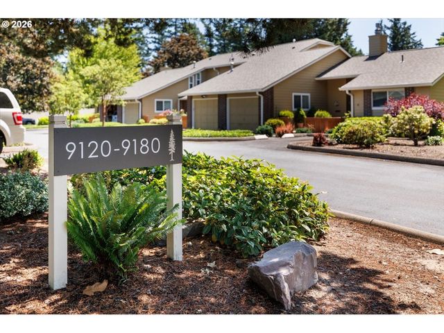 9124 Sw WILSHIRE St, Portland, OR 97225