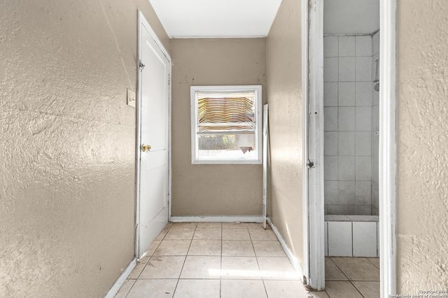 508 E Edmonds Ave, San Antonio, TX 78214