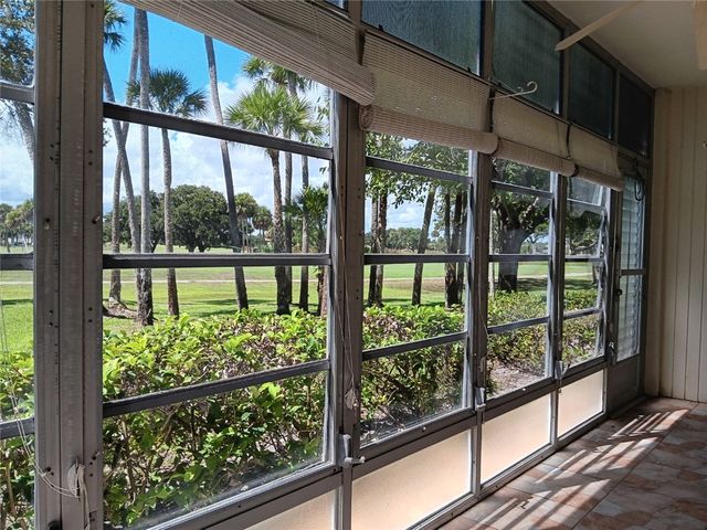 18 Vista Gardens Trail 102, Vero Beach, FL 32962