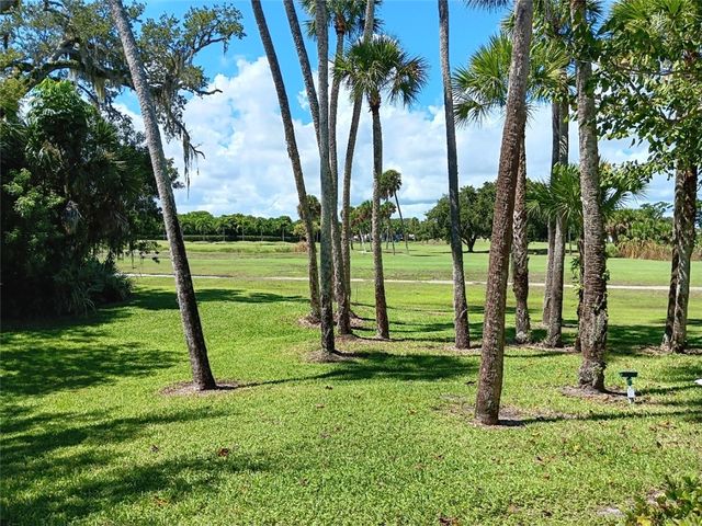 18 Vista Gardens Trail 102, Vero Beach, FL 32962