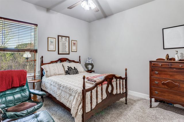 805 Woodhaven Court, Granbury, TX 76048