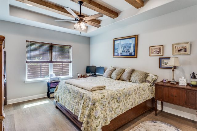 805 Woodhaven Court, Granbury, TX 76048