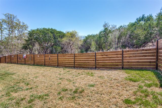 805 Woodhaven Court, Granbury, TX 76048