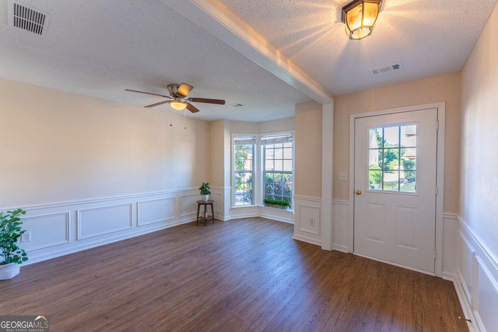 151 Wallnut Hall Circle, Woodstock, GA 30189 — photo 5