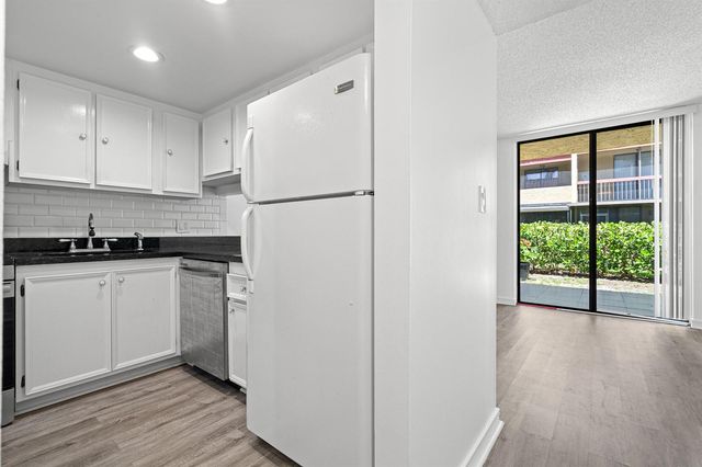 769 SE 1st Way 85, Deerfield Beach, FL 33441