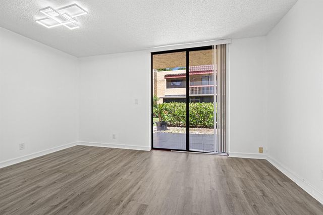 769 SE 1st Way 85, Deerfield Beach, FL 33441
