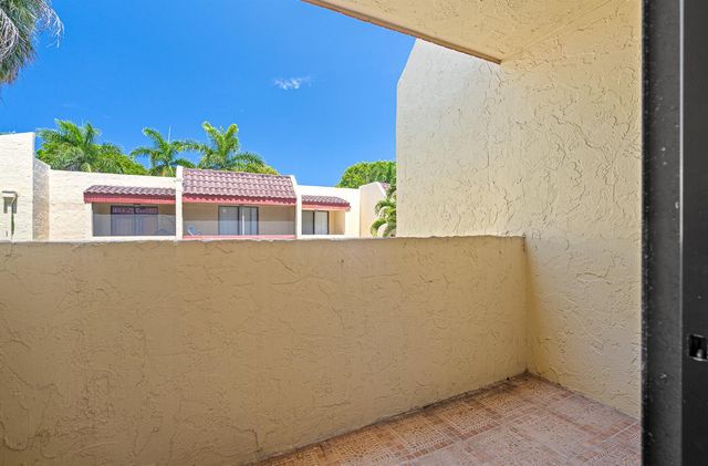 769 SE 1st Way 85, Deerfield Beach, FL 33441