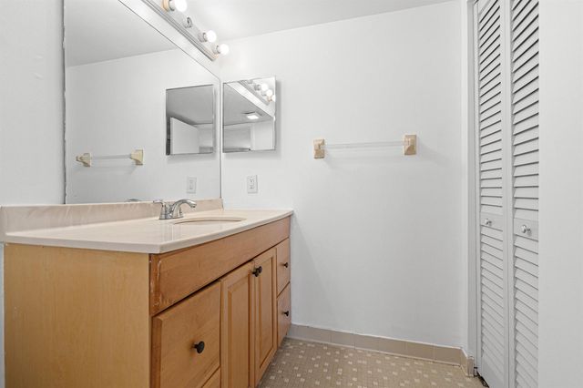 769 SE 1st Way 85, Deerfield Beach, FL 33441